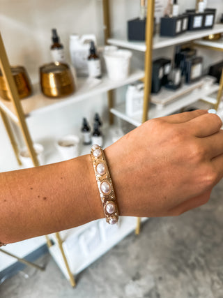 Gold Stretch Bangle W/ Oval Pearl Accents