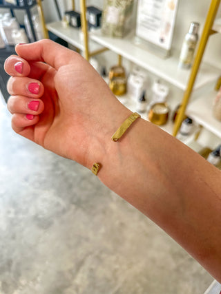 Gold Hammered Shine Cuff