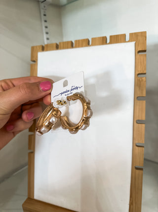 Worn Gold W/ Pearl Square Stone Accents 1.25" Hoop Earrings
