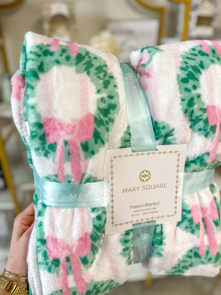 Rosy Wreaths Blanket