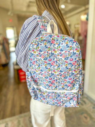 TRVL Bridge Hampton Floral Backpacker