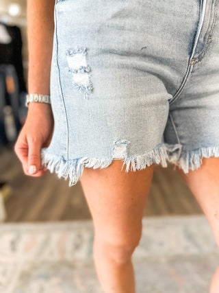 Freya Fray Light Wash Boyfriend Denim Shorts - CELLO
