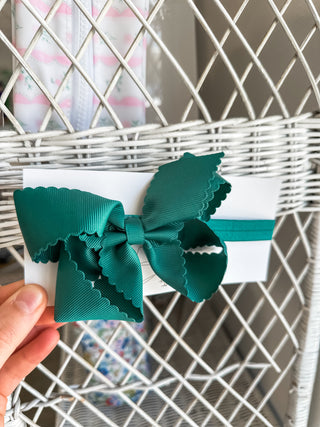 Hunter Green Classic Scalloped Headband Bow