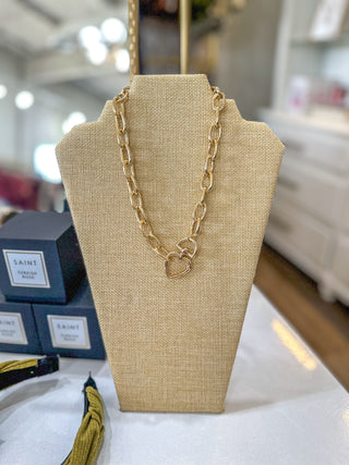 Amelia Shiny Gold Oval Link Chain W/ Heart Clasp Necklace