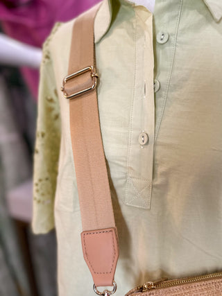 Natural Lattice Ariana Crossbody | Caroline Hill