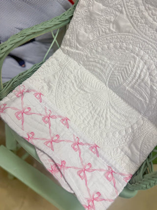 White W/ Bow Trim Baby Quilt