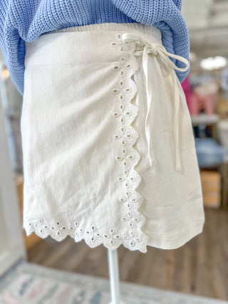 White Lucky Gal Eyelet Detail Skort with Tie Waist