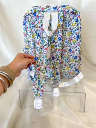 TRVL Posies Backpacker