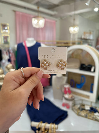 Pearl Clover Stud Earrings