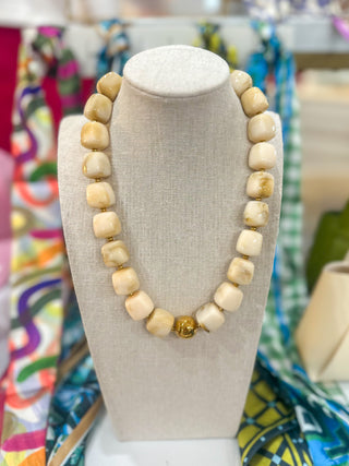 Cream Marble Squared Beaded Necklace
