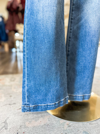 Megan Medium Wash High Rise Crop Straight Jeans