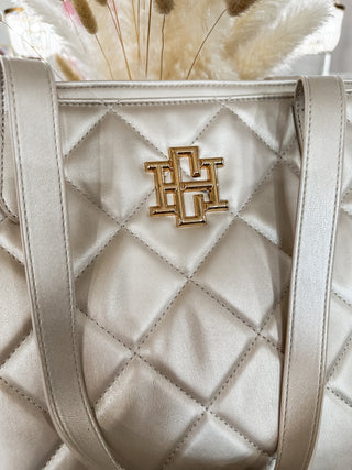 Pearl Sophie Large Diamond Zippered Tote