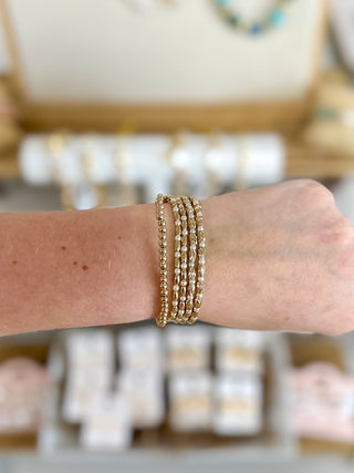 The Pretty Pearl & Gold Bracelet Set