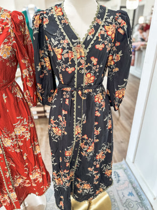Black Willow Breeze Midi Dress