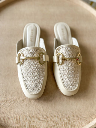 Ivory W/ Gold Buckle Stakes Mule