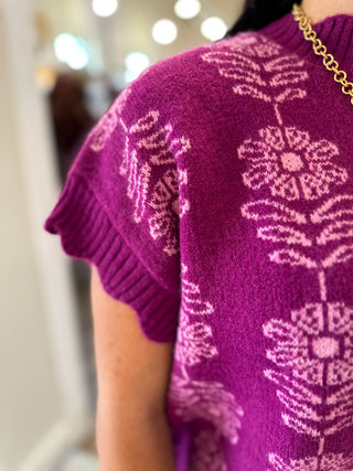 Berry Sissy's Floral Scalloped Hem Short Sleeve Sweater