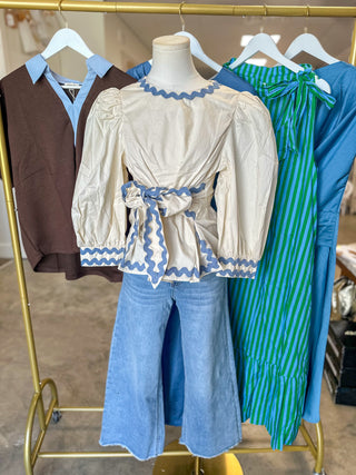Ecru Scallop Trim Tie Top