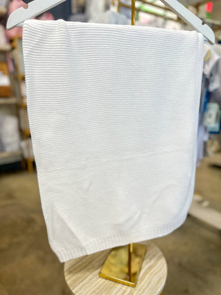 White Nap Time Cotton Blanket