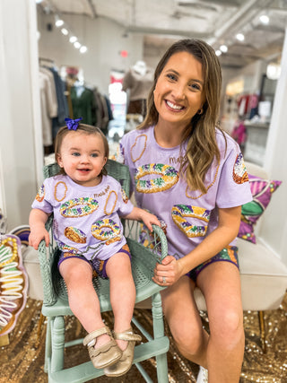 PRE-ORDER: Adult Queen of King Cake Season Sequin & Bead Detail Luxe Tee