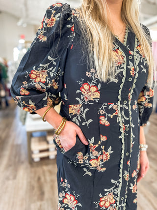 Black Willow Breeze Midi Dress
