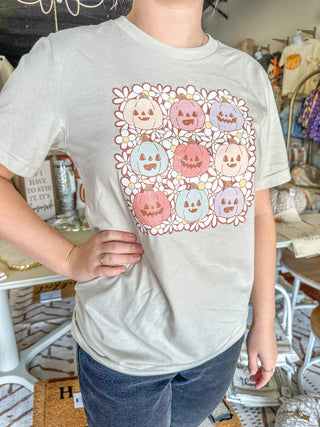 Dust Pumpkins Are Blooming Women's Graphic Tee