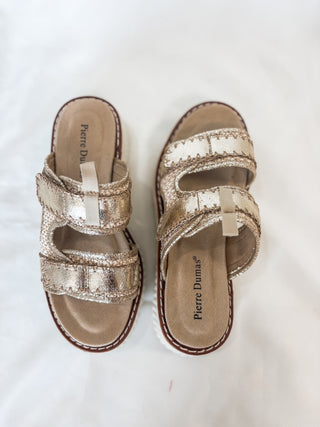 Gold/Raffia Sweet & Stylish Platform Sandal