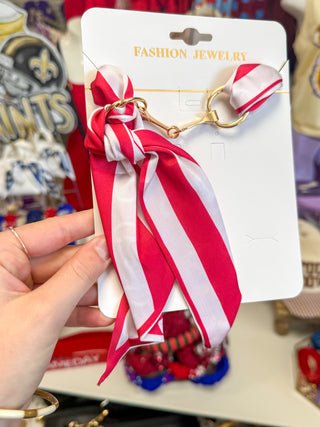 Crimson White Ila Horsebit Necklace | Caroline Hill
