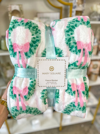 Rosy Wreaths Blanket