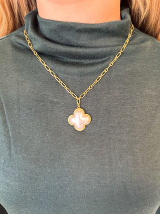 Gold Chain Necklace W/ Pearl & Gold Clover