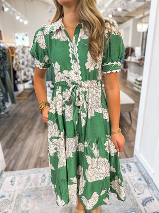 Green Evening Petals Short Sleeve Midi Dress