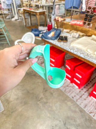 Mint Green Sipzey Skinny Can Handle