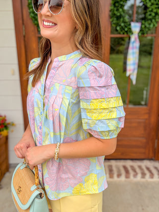 Brisa Floral Court Button Down Top