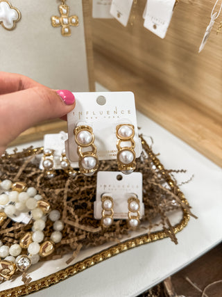 Gold Hammered 1.5" Hoop Earring W/ Pearl Accents