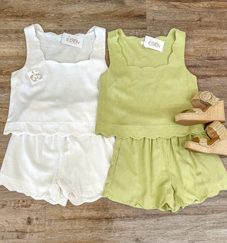 SET Ivory Square Neck W/ Scallop Trim Woven Shorts & Top
