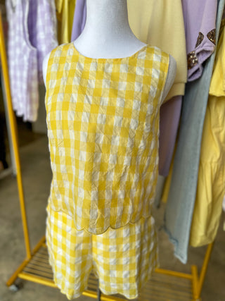 Lemon & White Sissy's Gingham Scallop Hem Sleeveless Shorts Set