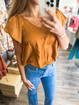 Cinnamon Spice Short Balloon Sleeve Blouse