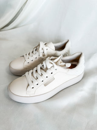Cream Pearl Pop Sneakers