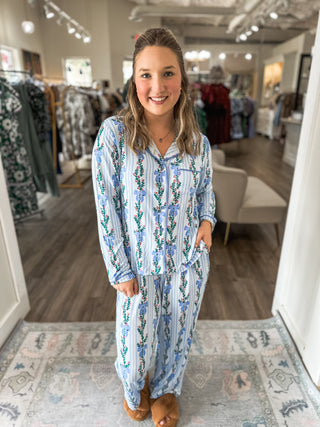 Hello Garland Pant Pajama Set