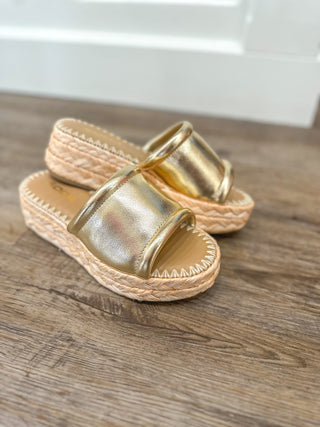 Monte Gold Raffia Wedge Sandal