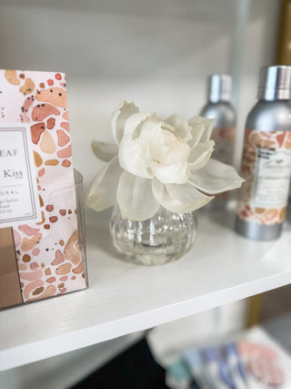 Cashmere Kiss Flower Diffuser