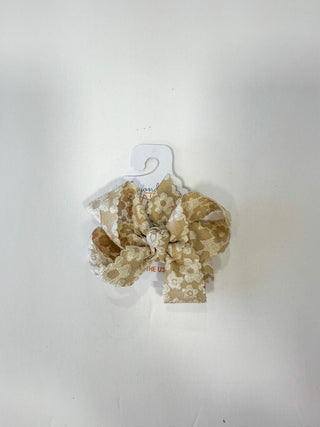 Oatmeal Scalloped Lace Flower Bow