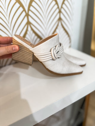 Hazel Sand Knotted Mule