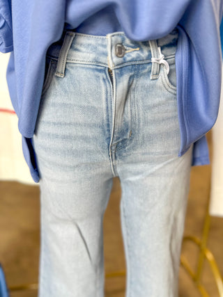 Light Wash Charming High Rise Crop Easy Flare Denim Jeans
