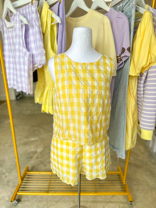 Lemon & White Sissy's Gingham Scallop Hem Sleeveless Shorts Set