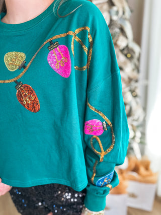 Green Holiday Charm Christmas Embroidery Cropped Sweatshirt