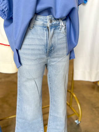 Light Wash Charming High Rise Crop Easy Flare Denim Jeans