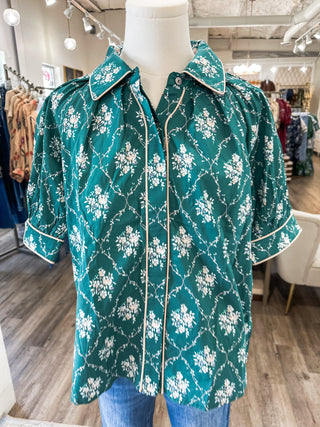 Hunter Green Mulberry Manor Short Sleeve Top