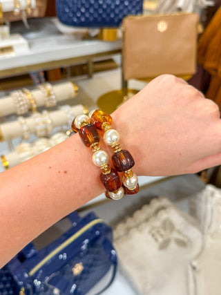 Acrylic Brown & Pearl Set of 2 Stretch Bracelets