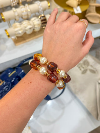 Acrylic Brown & Pearl Set of 2 Stretch Bracelets