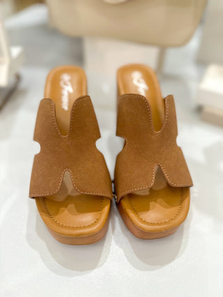 Brown London Platform Heel - Everyday EDEN Boutique & Gifts